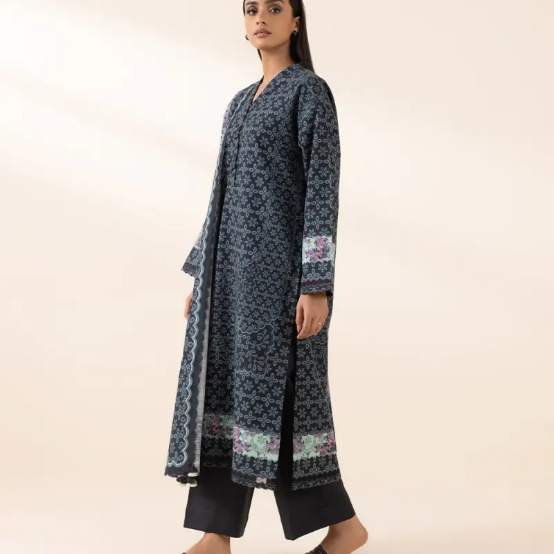 3 Piece - Printed Light Khaddar Suit
