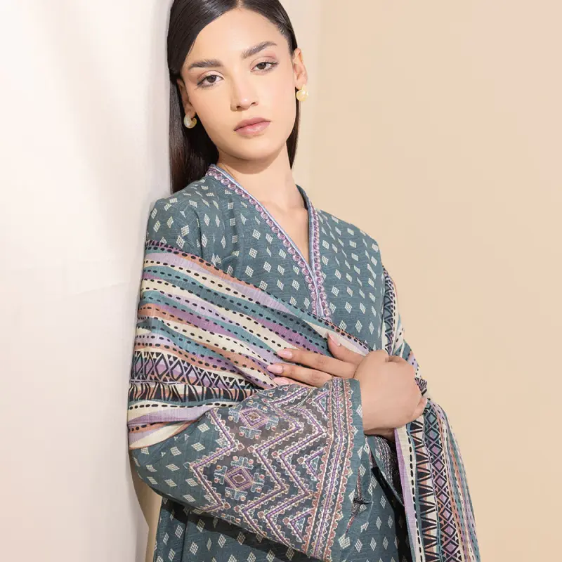 3 Piece - Light Khaddar Suit