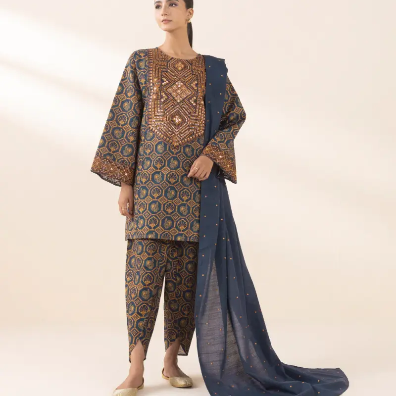 3 Piece - Embroidered Light Khaddar Suit